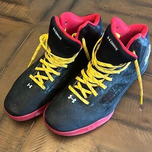 Under Armor Maryland edition shoes